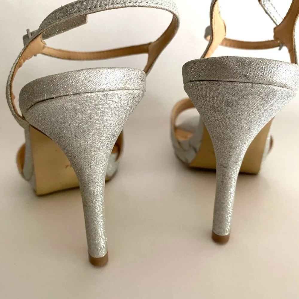 size 7.5 Badgley Mischka silver jewel rhinestone platform high heels ankle strap